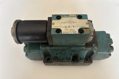 Abex Denison hydraulic directional control valve